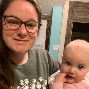 Meet your Posher, Hillary